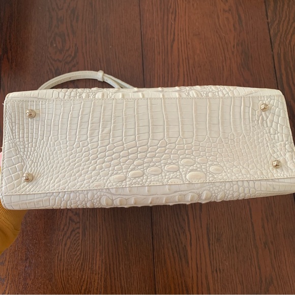 Brahmin Brinley Satchel Bag EUC - Picture 4 of 6